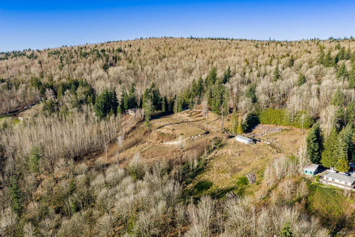 Backyard Photo of 31390 Olson Avenue, Mission, BC