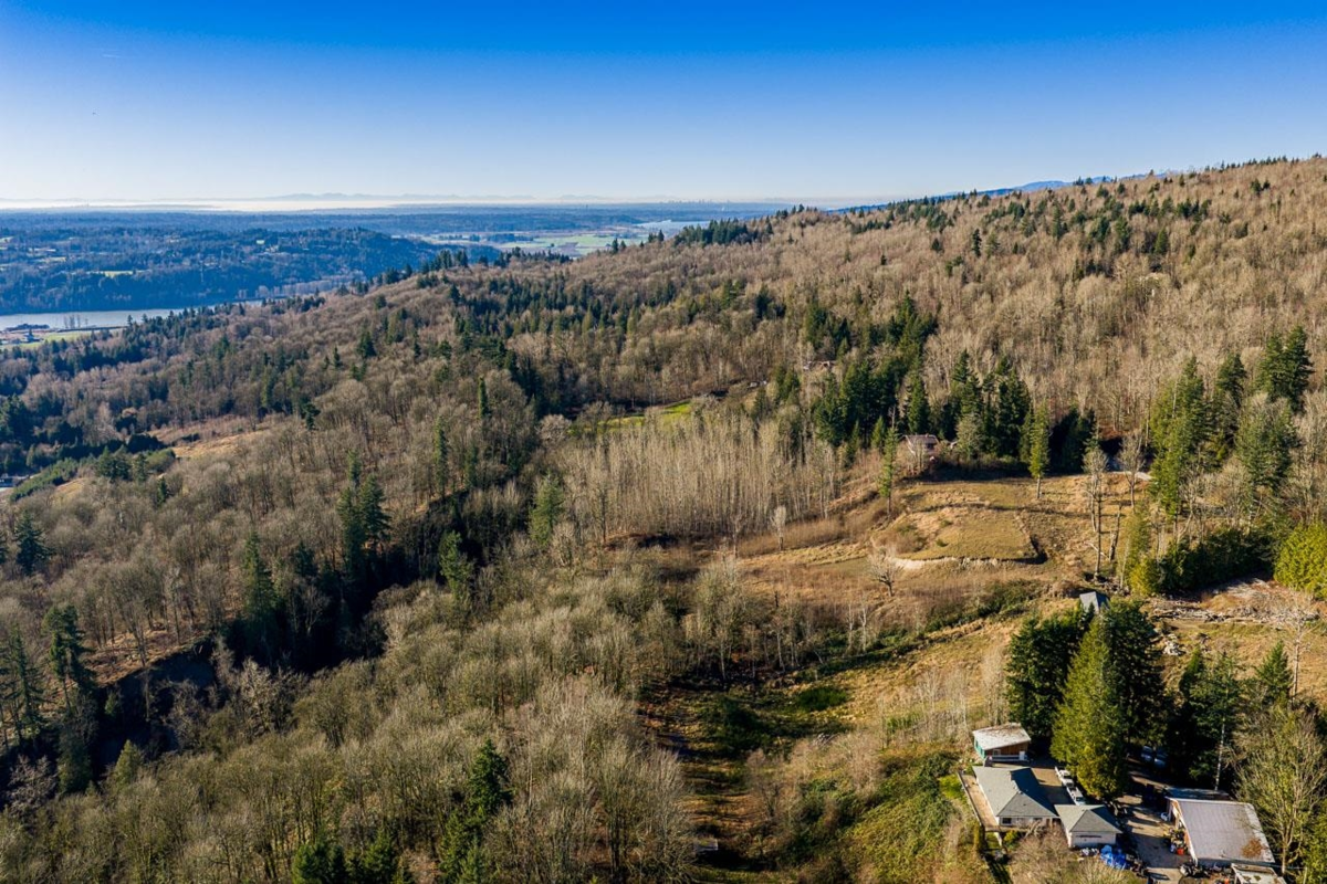 Outdoor Deck Photo of 31390 Olson Avenue, Mission, BC