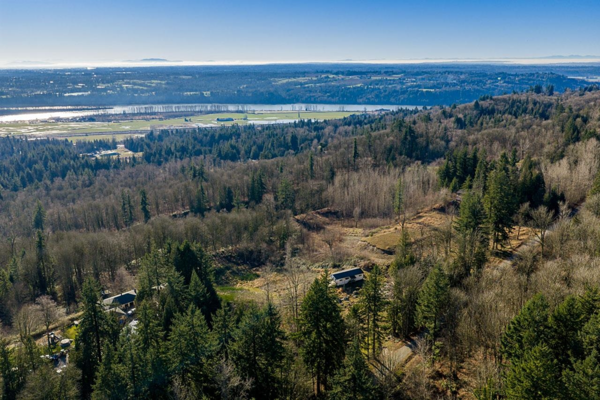 Staircase Photo of 31390 Olson Avenue, Mission, BC