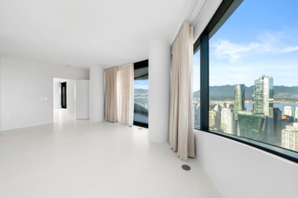 Loft / Bonus Room Photo of 4503 1033 Nelson Street, Vancouver, BC