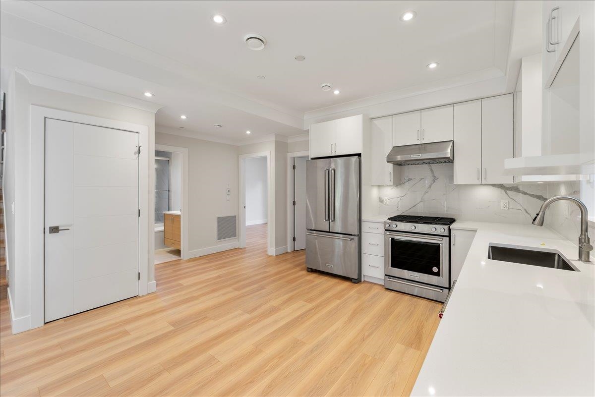Primary Bathroom Photo of 4852 Slocan Street, Vancouver, BC