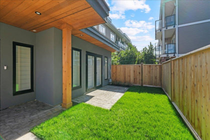 4852 Slocan Street, Vancouver, BC
