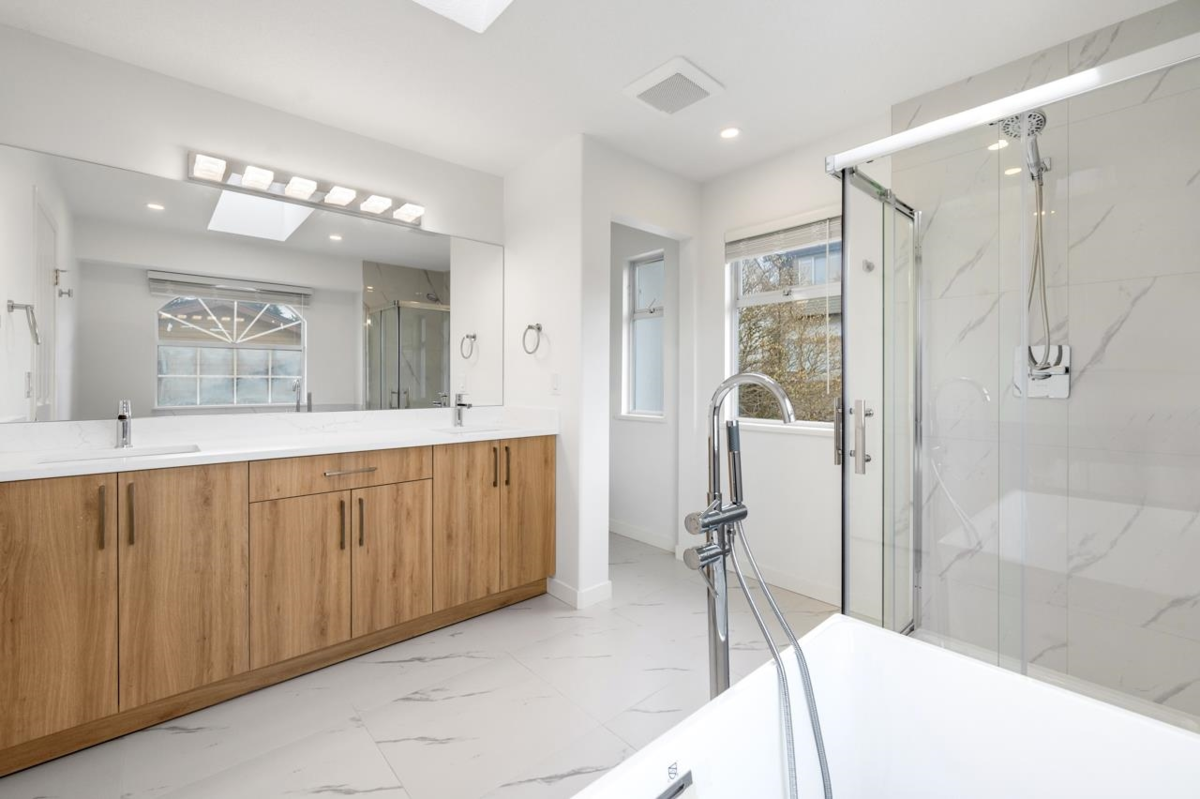 Mudroom Photo of 2905 Woodstone Court, Coquitlam, BC