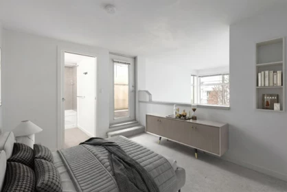 PH7 1288 Chesterfield Avenue, North Vancouver, BC