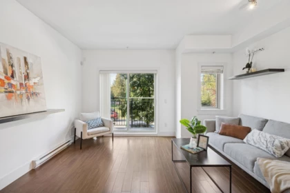 203 7168 Stride Avenue, Burnaby, BC