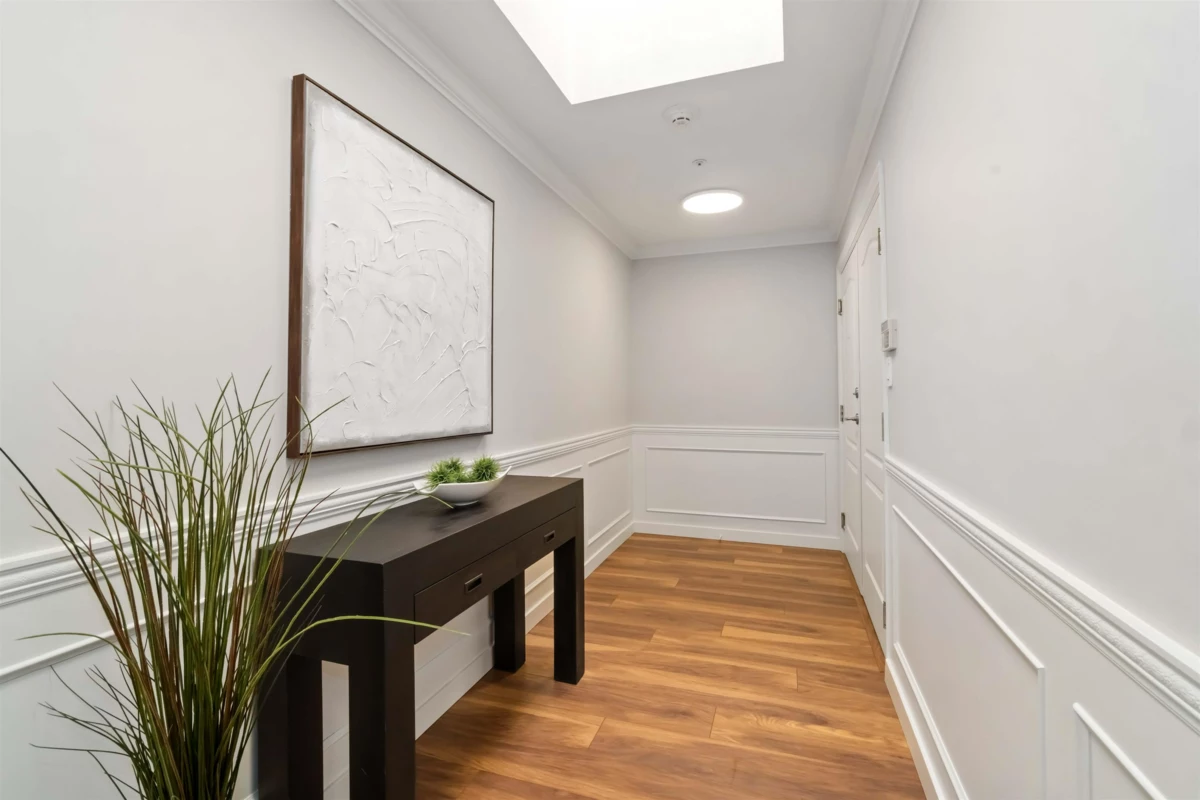 Family Room Photo of 401 1281 Parkgate Avenue, North Vancouver, BC