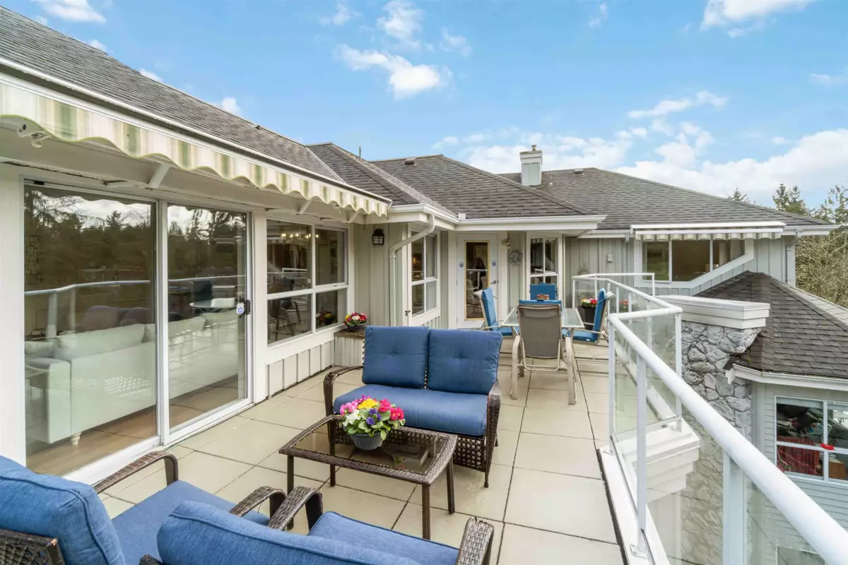 Garden / Landscaping Photo of 401 1281 Parkgate Avenue, North Vancouver, BC