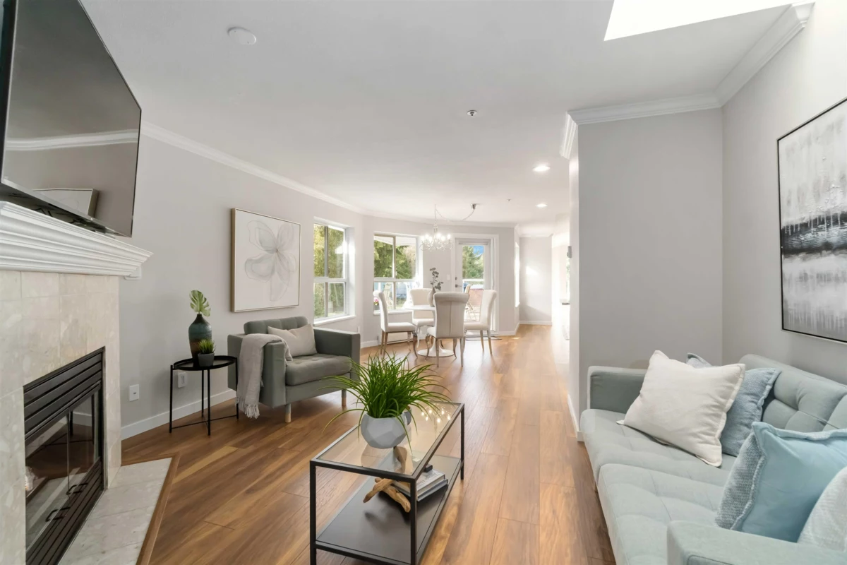Guest Bathroom Photo of 401 1281 Parkgate Avenue, North Vancouver, BC