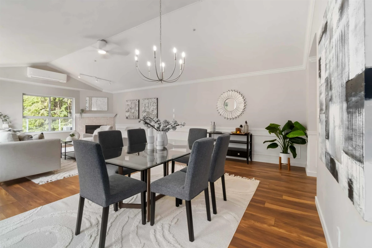 Kitchen Photo of 401 1281 Parkgate Avenue, North Vancouver, BC