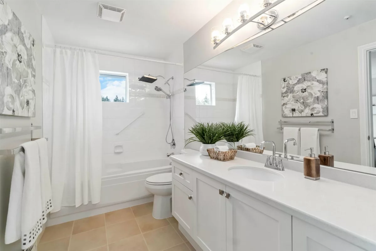 Staircase Photo of 401 1281 Parkgate Avenue, North Vancouver, BC