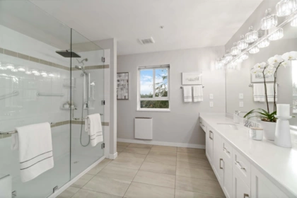 Mudroom Photo of 401 1281 Parkgate Avenue, North Vancouver, BC