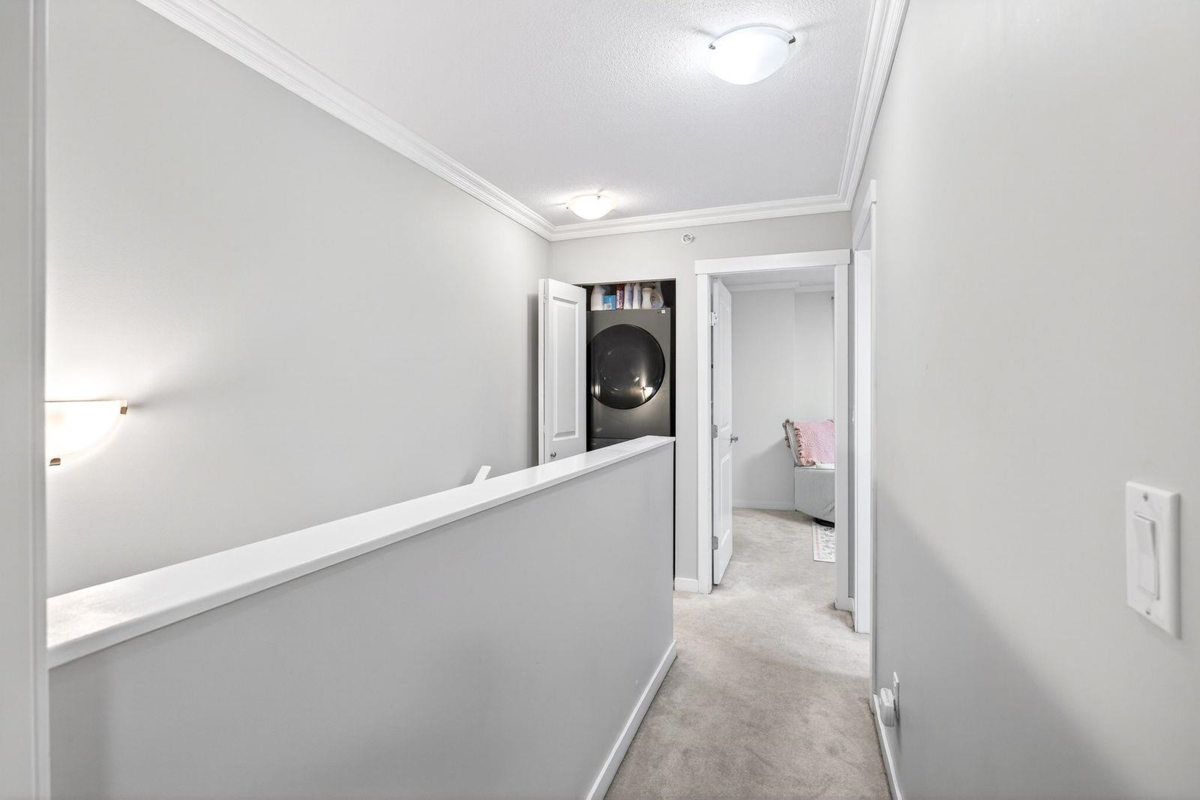 Basement Recreation Room Photo of 611 1661 Fraser Avenue, Port Coquitlam, BC