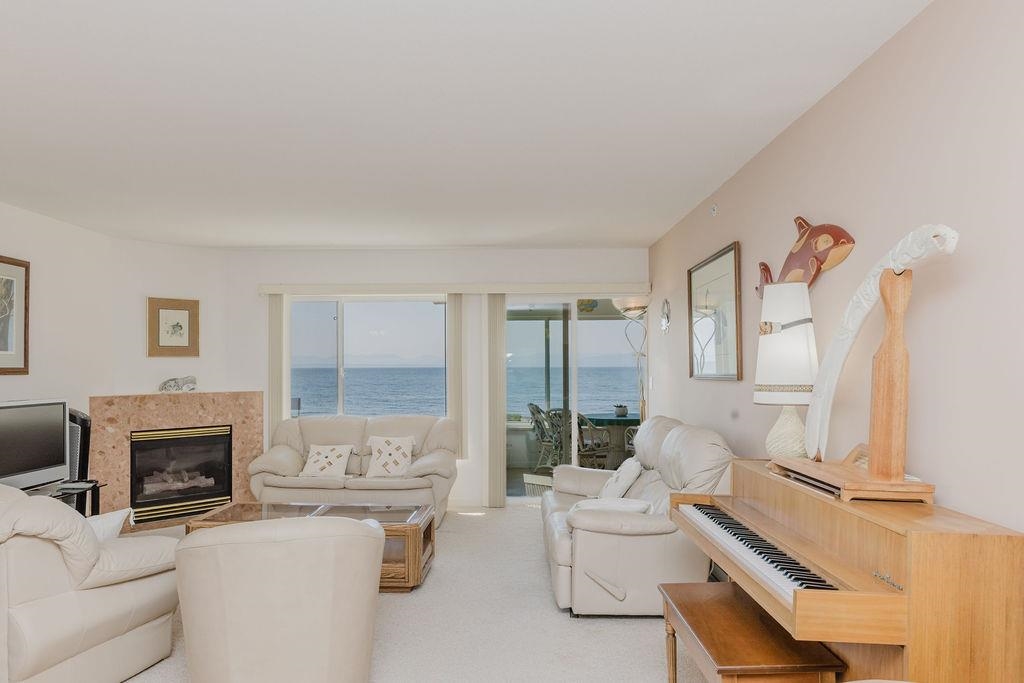 Laundry Room Photo of 222 1585 Field Road, Sechelt, BC