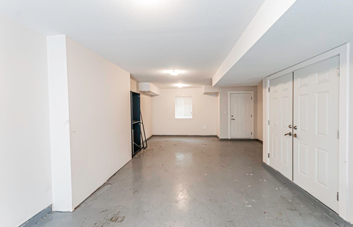 Laundry Room Photo of 8 9780 General Currie Road, Richmond, BC