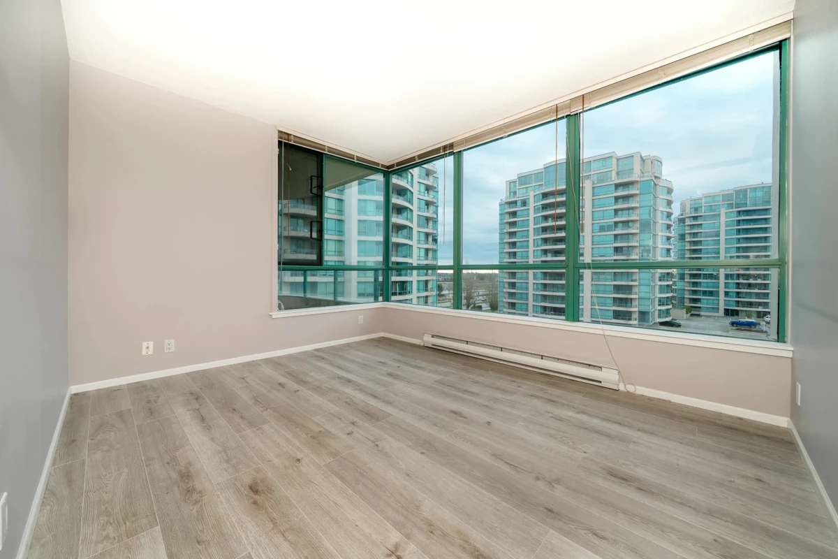 Dining Area Photo of 707 8871 Lansdowne Road, Richmond, BC