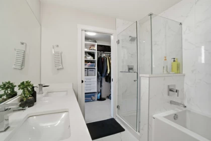 Hallway Photo of 204 1633 Tatlow Avenue, North Vancouver, BC