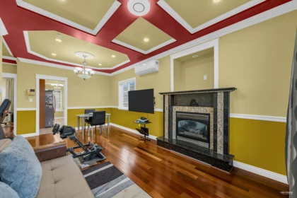 2160 E 54th Avenue, Vancouver, BC