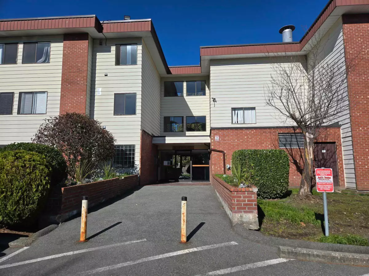 Exterior Rear Photo of 129 1909 Salton Road, Abbotsford, BC