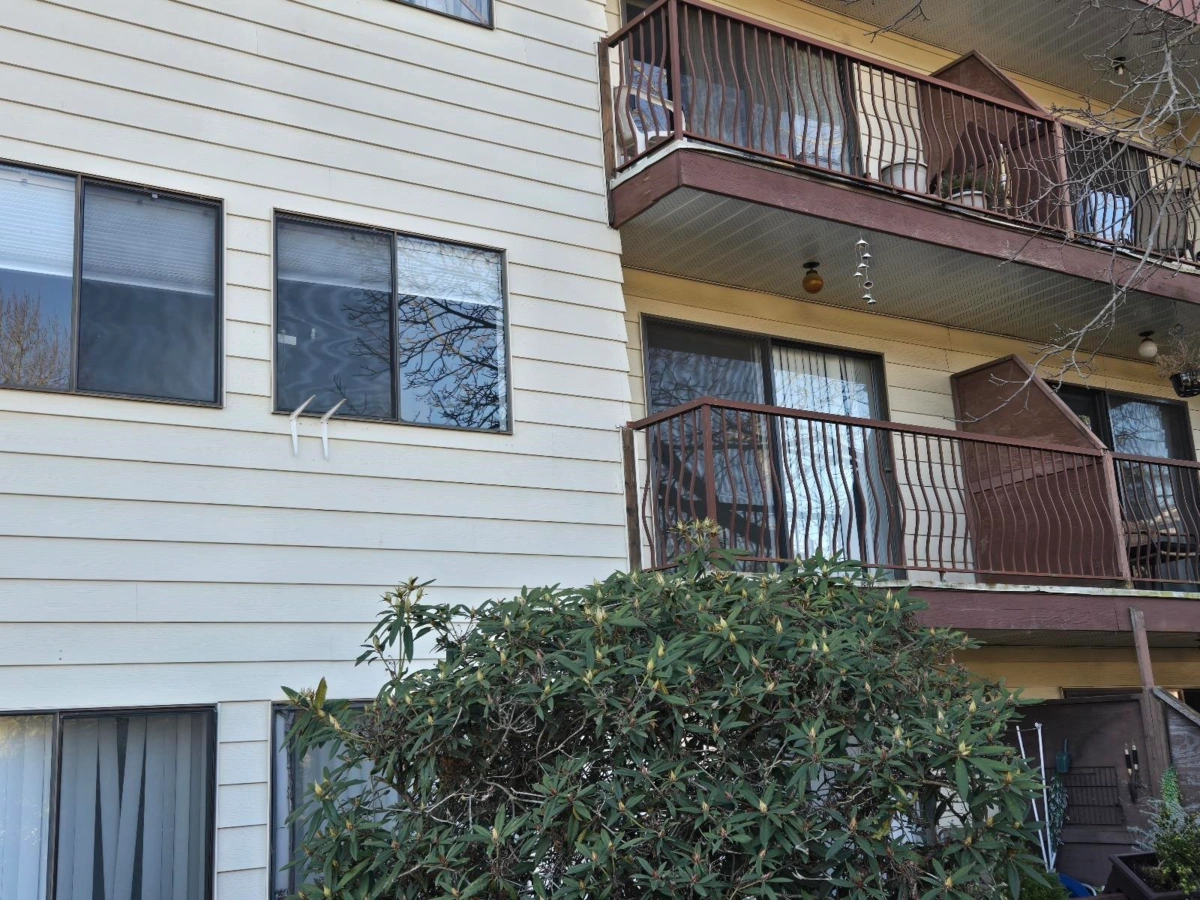 Office / Den Photo of 129 1909 Salton Road, Abbotsford, BC