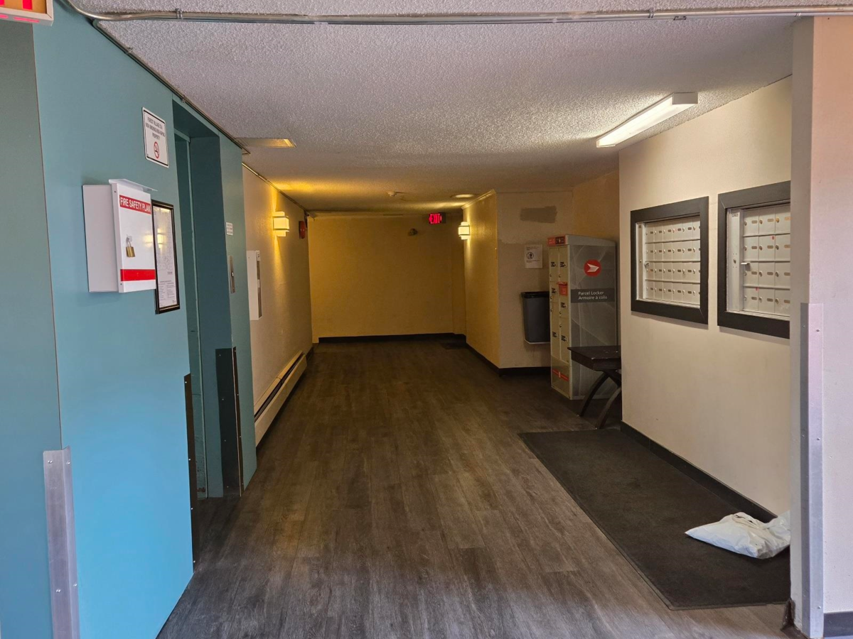 Powder Room Photo of 129 1909 Salton Road, Abbotsford, BC