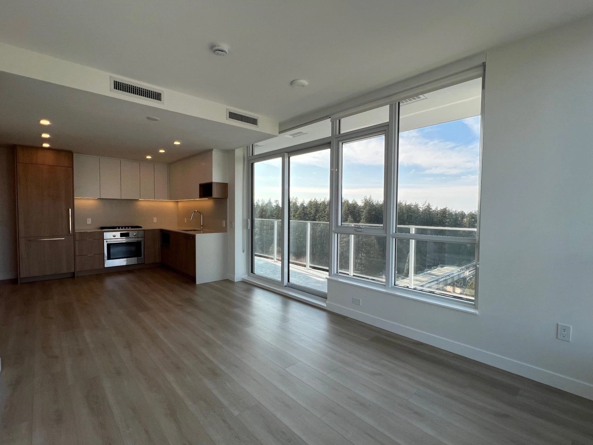 Kitchen Island Photo of 1401 6087 Wilson Avenue, Burnaby, BC