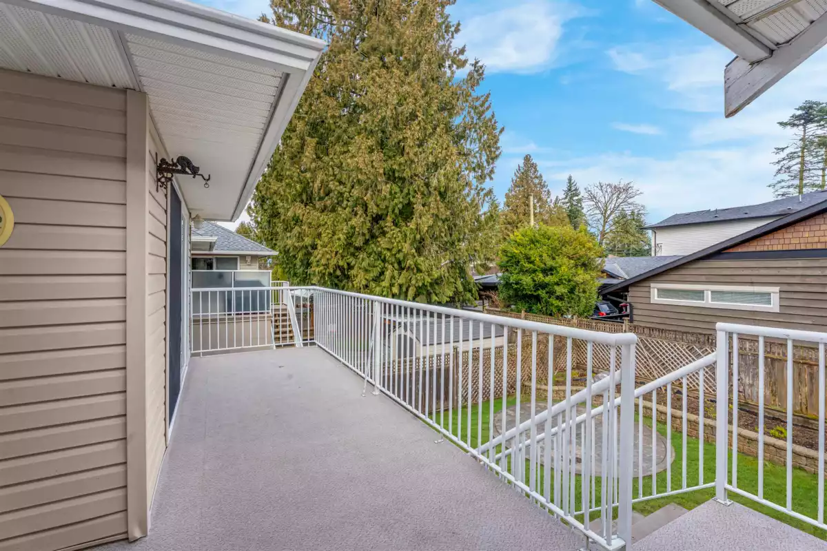 Front Yard Photo of 4840 196 Street, Langley, BC