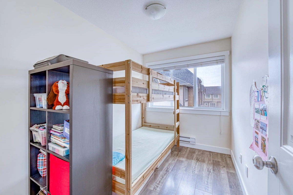 Bedroom 4 Photo of 4 7373 Turnill Street, Richmond, BC