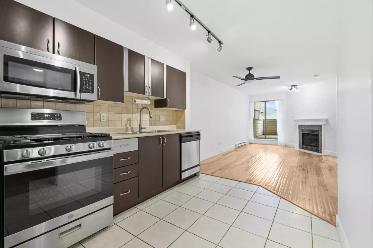 Dining Area Photo of 201 2741 E Hastings Street, Vancouver, BC