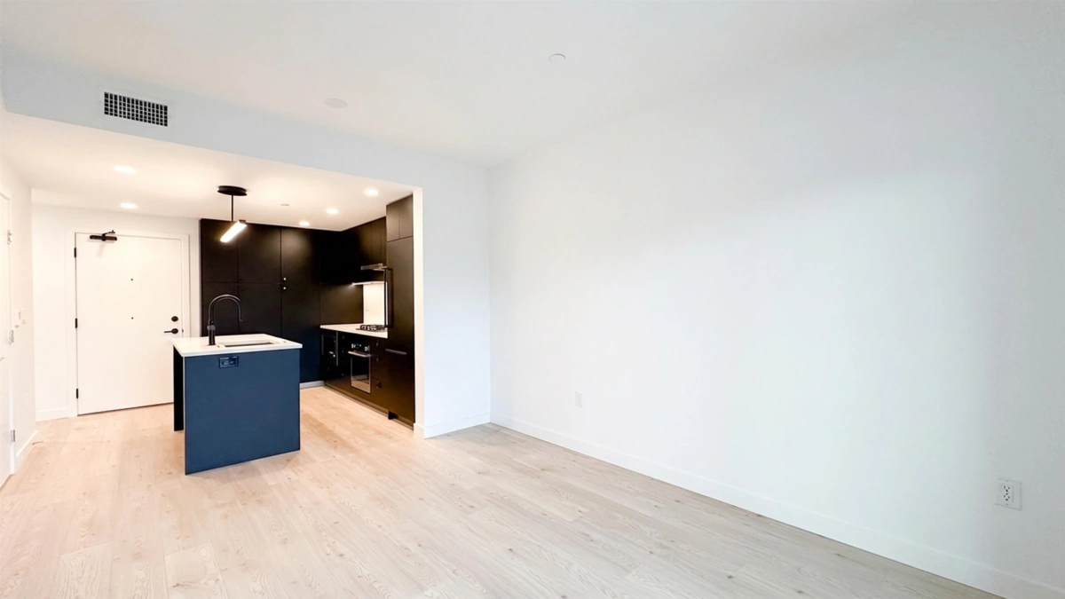 Kitchen Island Photo of 204 1680 E 12th Avenue, Vancouver, BC
