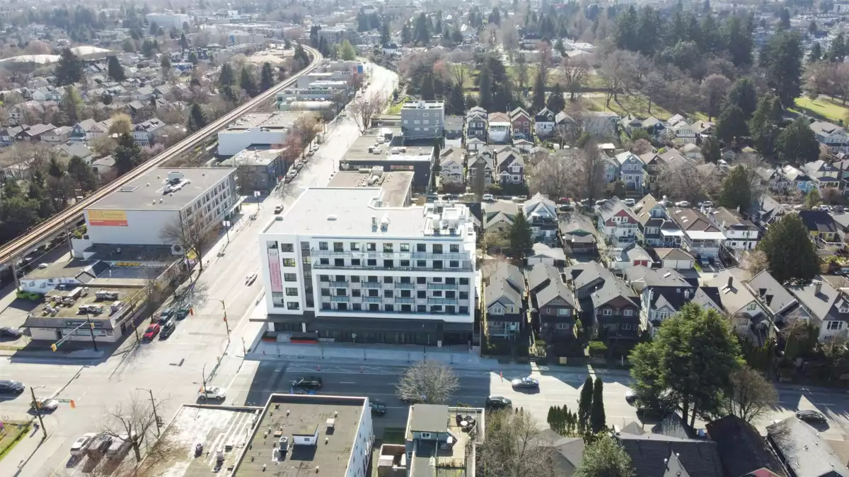 Swimming Pool Photo of 204 1680 E 12th Avenue, Vancouver, BC