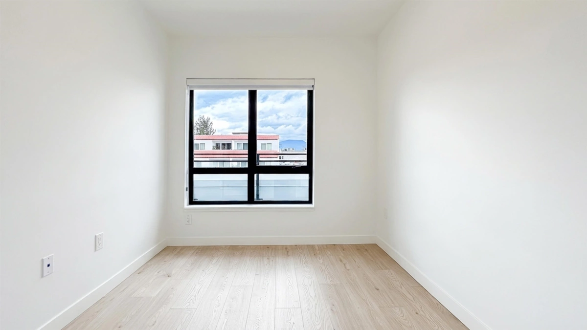 Walk-In Closet Photo of 204 1680 E 12th Avenue, Vancouver, BC