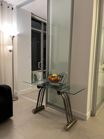 Kitchen Island Photo of 908 1028 Barclay Street, Vancouver, BC