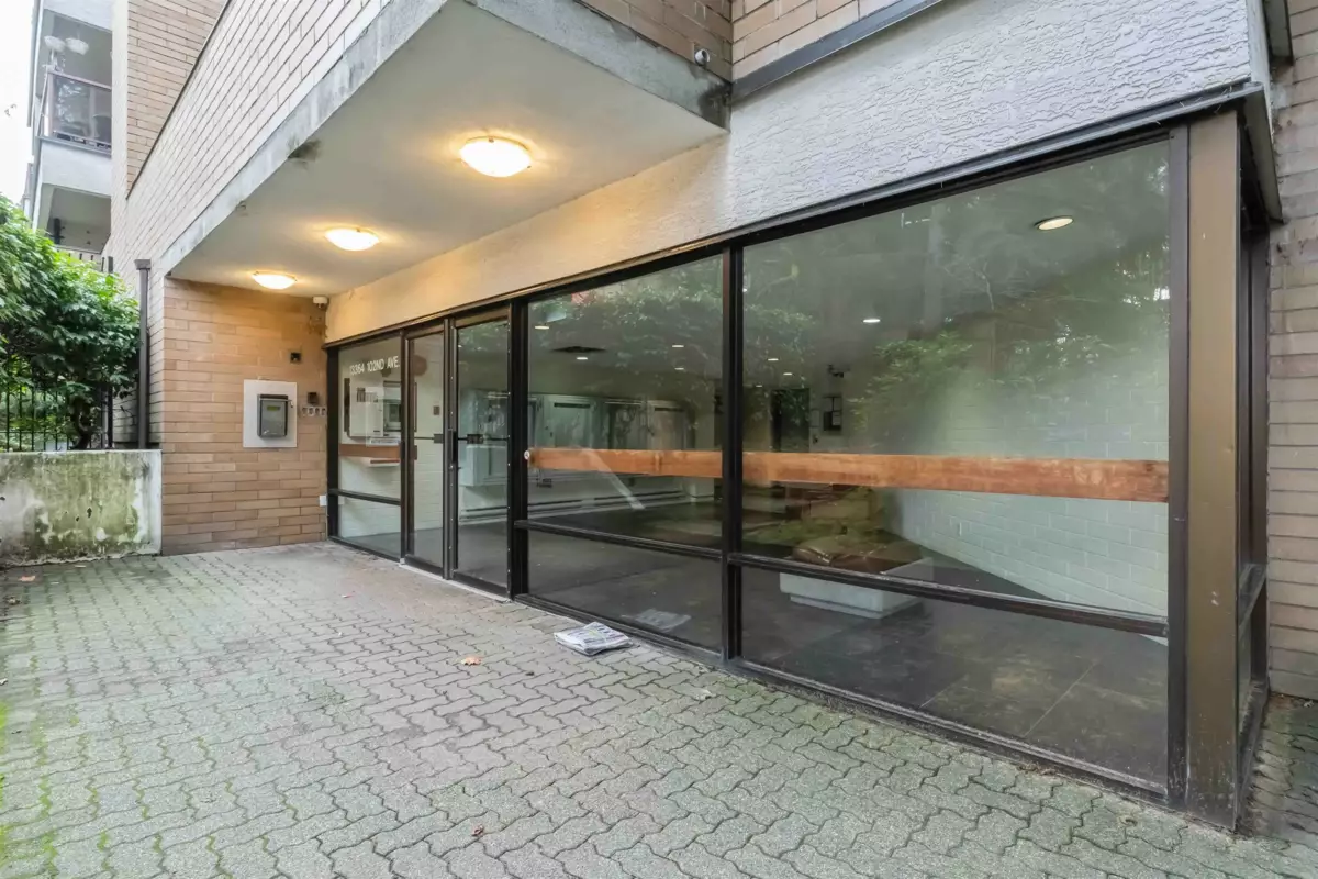 Front Yard Photo of 317 13364 102 Avenue, Surrey, BC