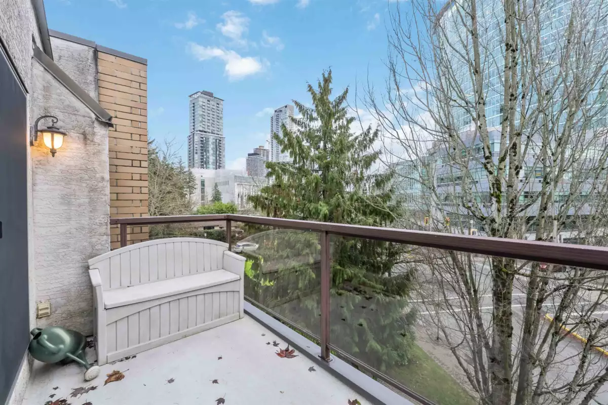 Laundry Room Photo of 317 13364 102 Avenue, Surrey, BC