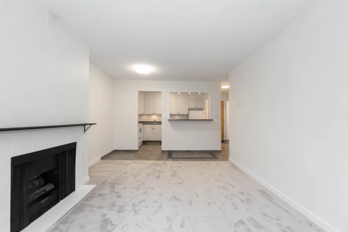 Office / Den Photo of 317 13364 102 Avenue, Surrey, BC