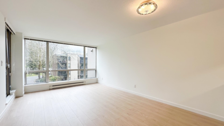 407 9633 Manchester Drive, Burnaby, BC, Burnaby — Apartment/Condo for sale