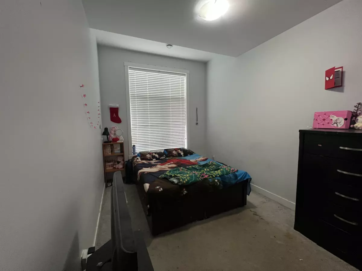 Primary Bathroom Photo of 47 5867 129 Street, Surrey, BC