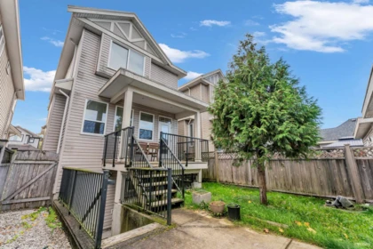 Backyard Photo of 14691 59a Avenue, Surrey, BC