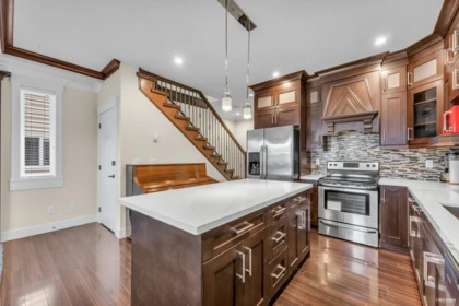 Breakfast Nook Photo of 14691 59a Avenue, Surrey, BC