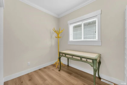 Staircase Photo of 14691 59a Avenue, Surrey, BC