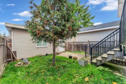 Swimming Pool Photo of 14691 59a Avenue, Surrey, BC