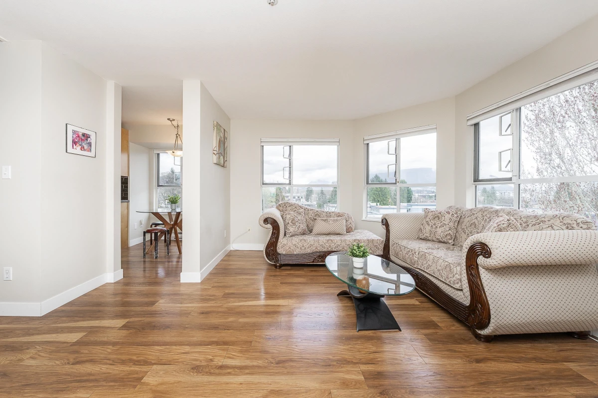 Dining Area Photo of 406 2285 Pitt River Road, Port Coquitlam, BC