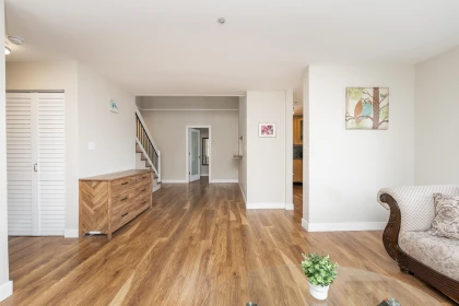 Kitchen Photo of 406 2285 Pitt River Road, Port Coquitlam, BC