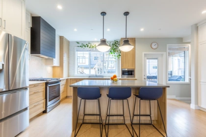 Kitchen Island Photo of 15 13263 236 Street, Maple Ridge, BC