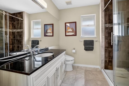 Hallway Photo of 8277 153b Street, Surrey, BC