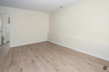 Garage Interior Photo of 1981 158a Street, Surrey, BC