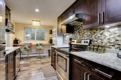 Primary Bathroom Photo of 263 7493 140 Street, Surrey, BC