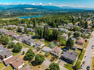 Swimming Pool Photo of 6338 Selma Avenue, Burnaby, BC
