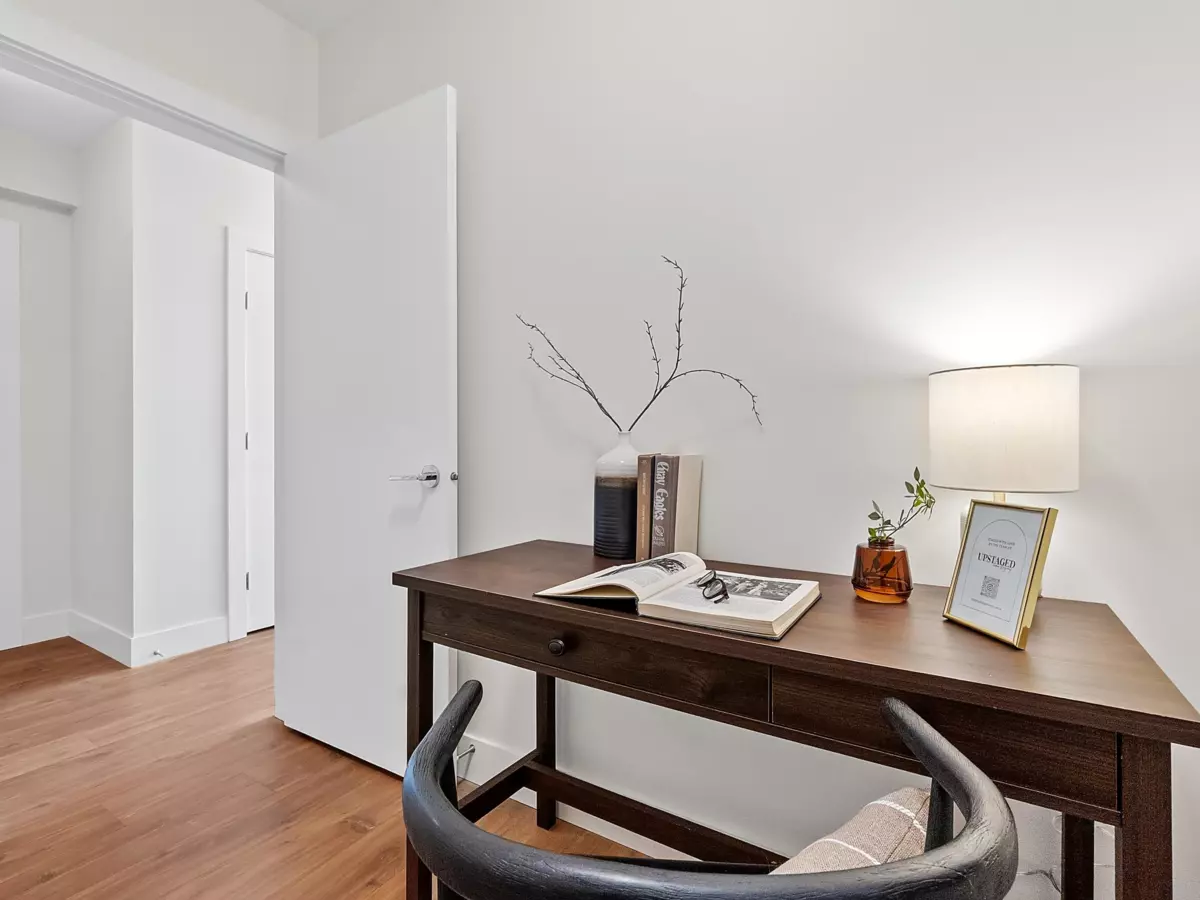 Dining Area Photo of 612 258 Nelson's Court, New Westminster, BC