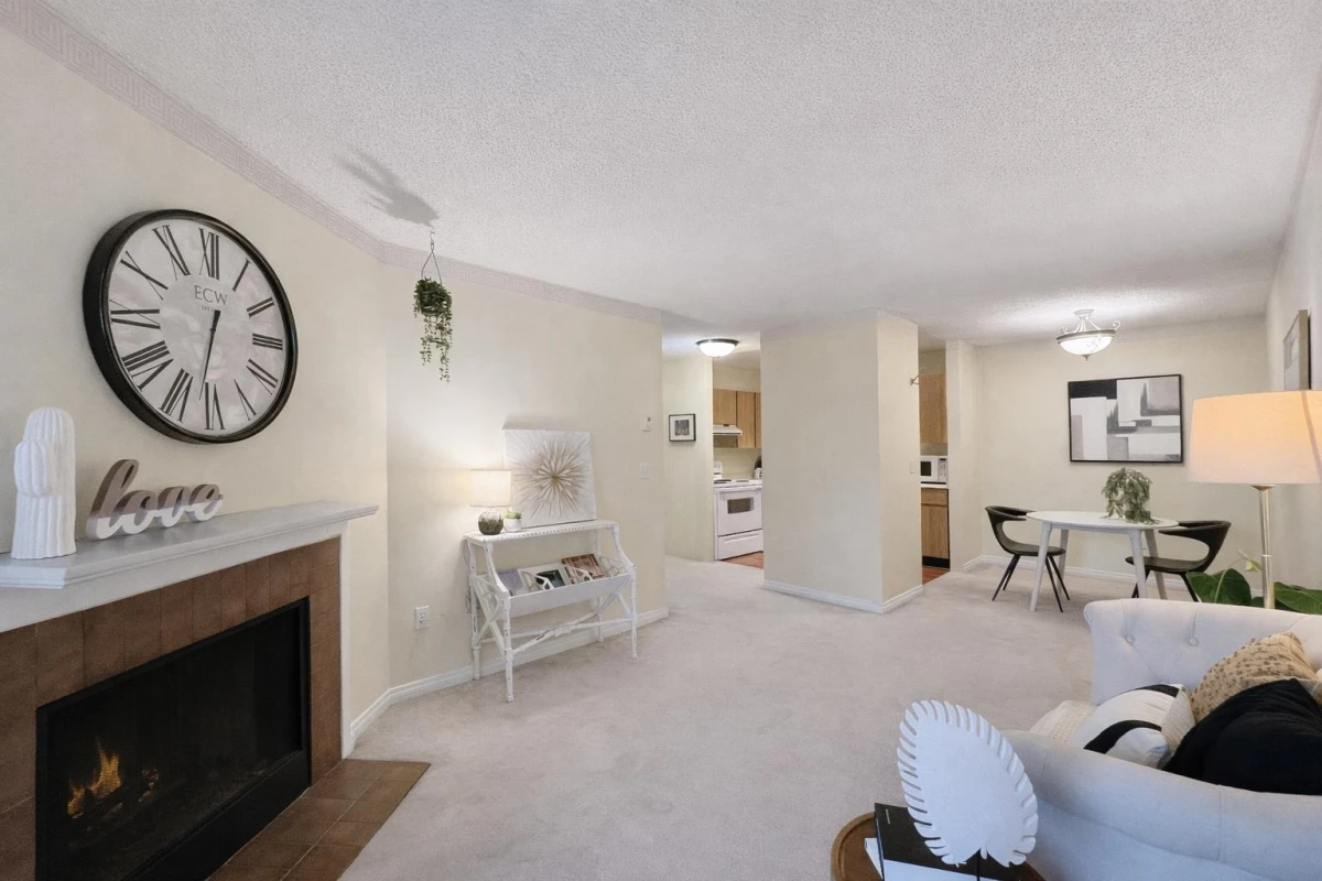 Dining Area Photo of 312 615 North Road, Coquitlam, BC